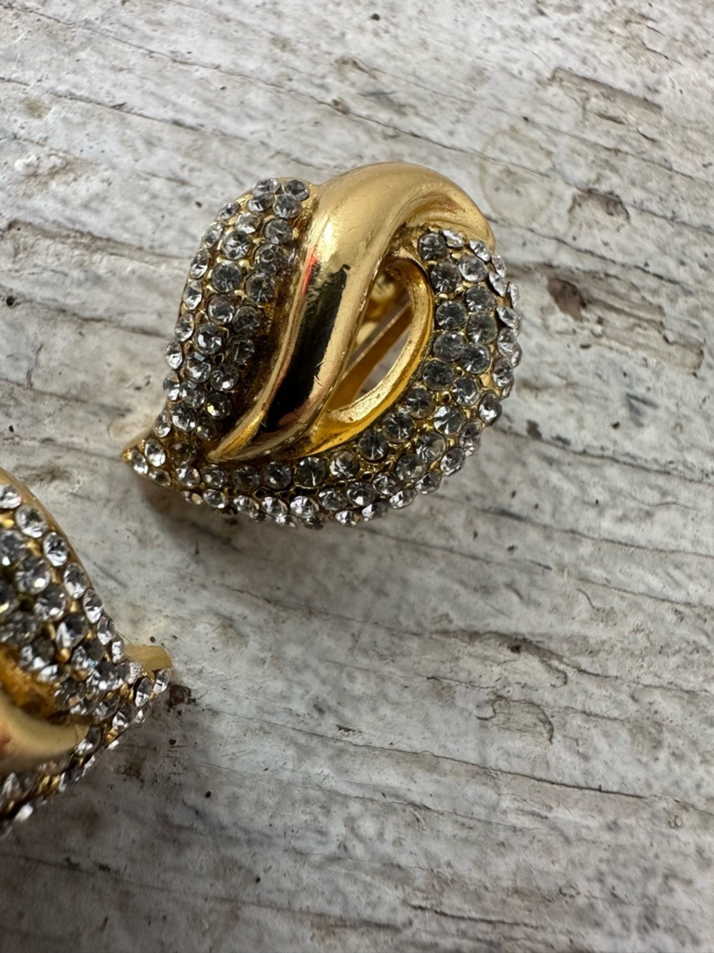 Vintage Christian Dior Pave Rhinestone Gold Tone Clip On Earrings - Picture 2 of 12